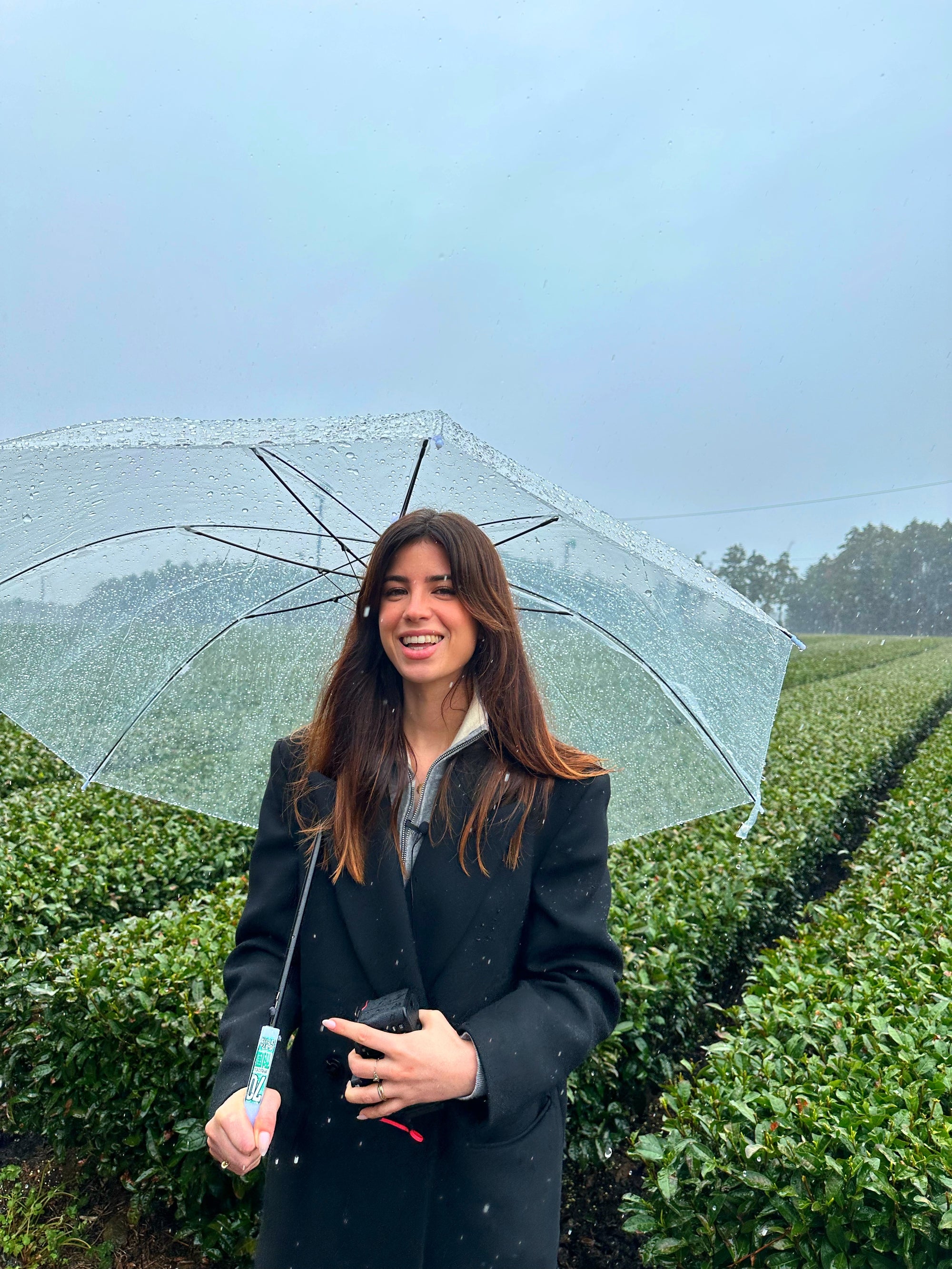 La créatrice de la marque noka matcha, Estelle Cautres, en visite au japon pour rencontrer les producteurs de son thé matcha