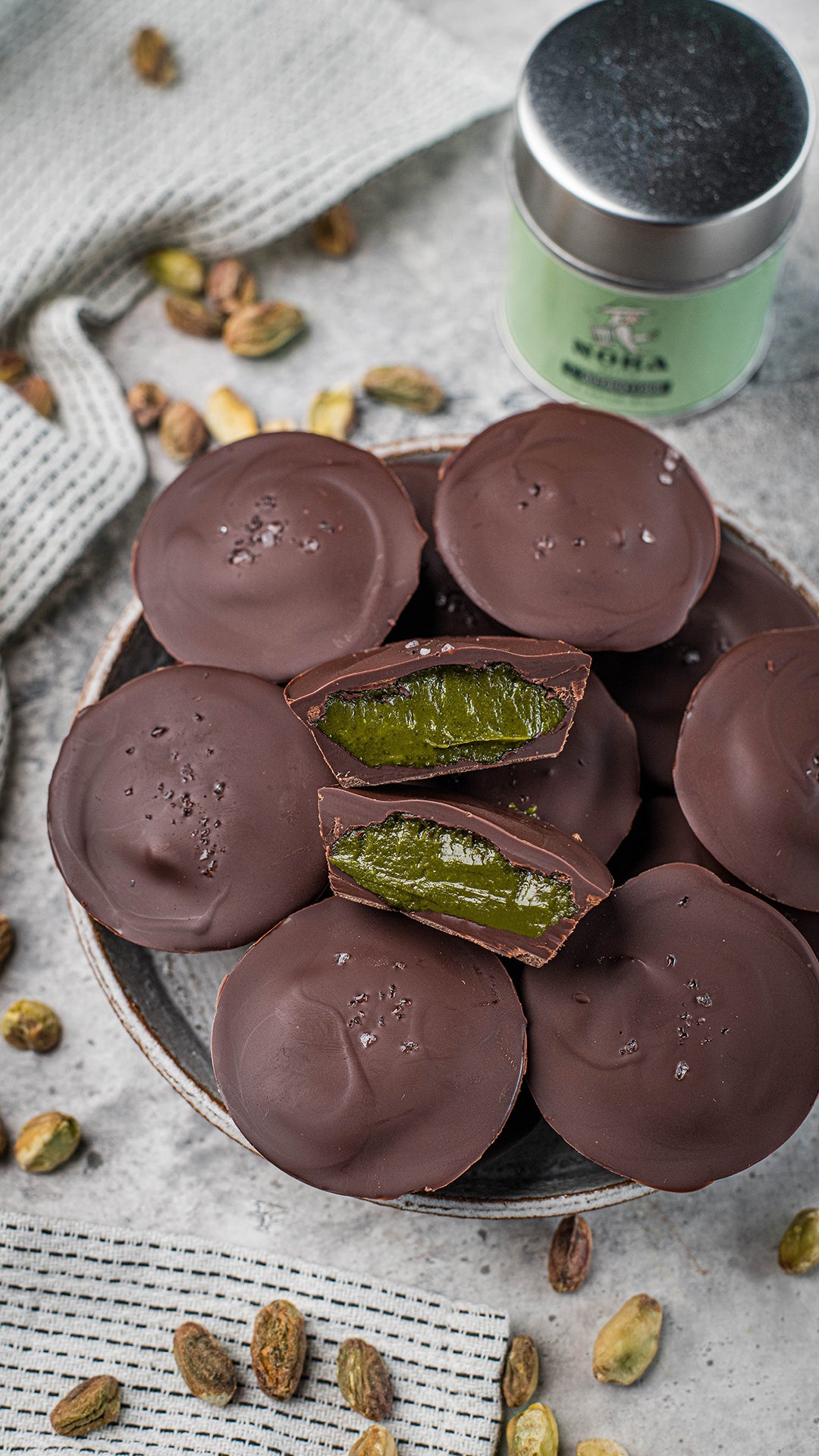 Pistachio matcha butter cups