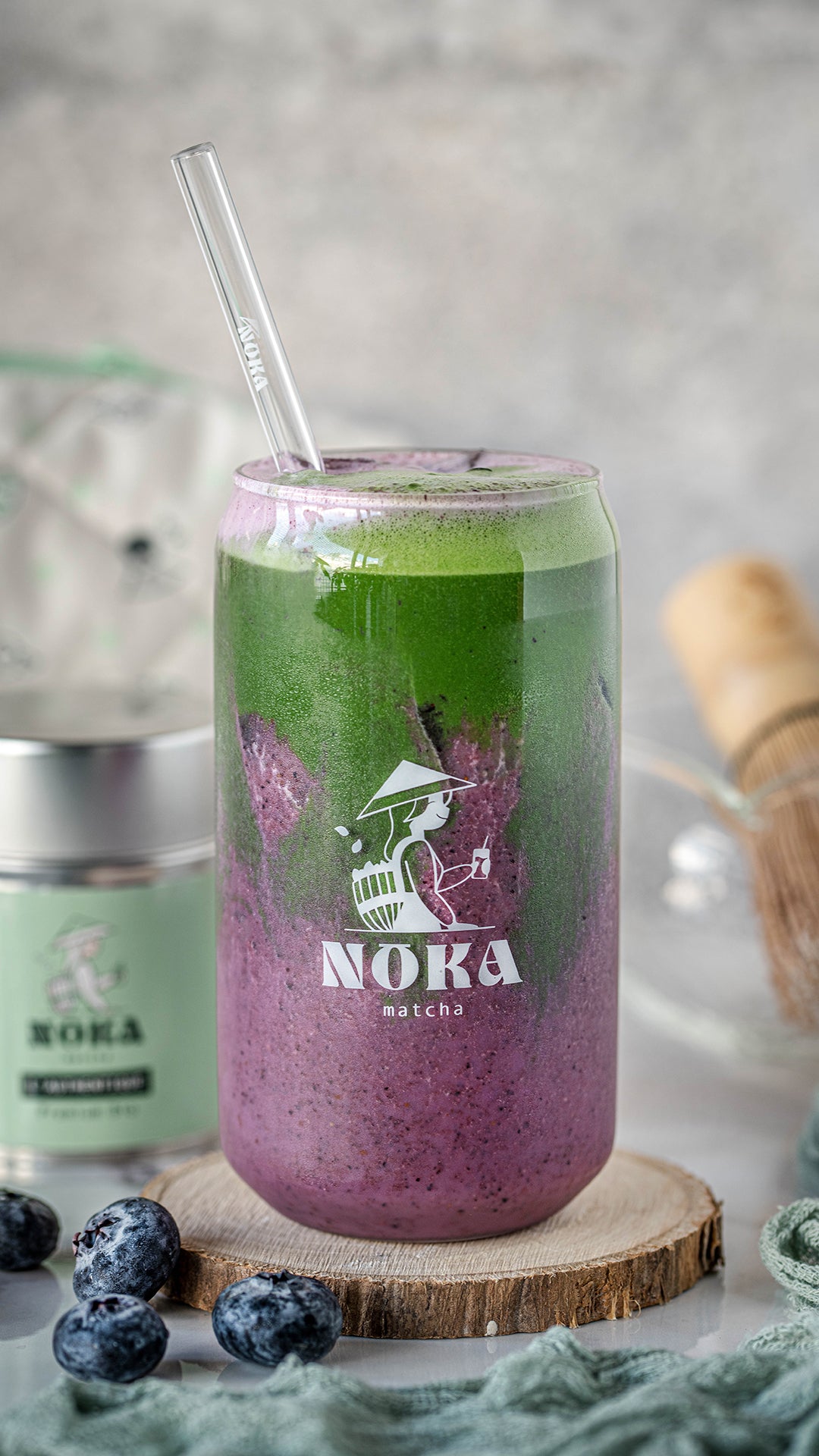 Matcha latte myrtilles