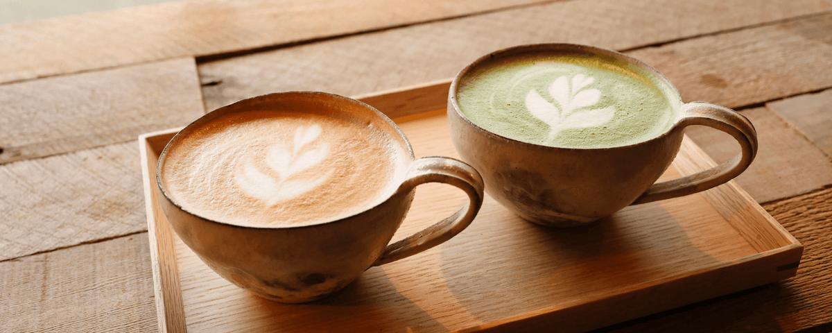 comparaison du matcha et du café